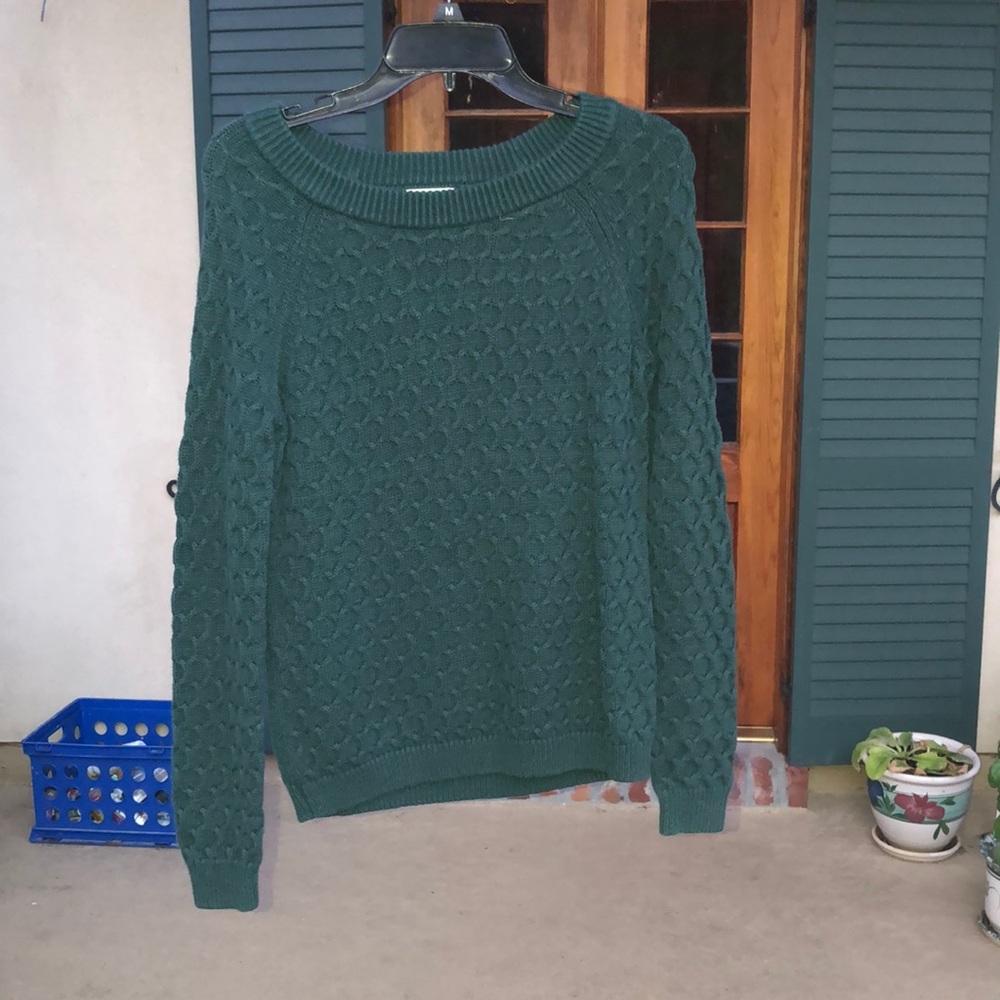 Emerald green sweater